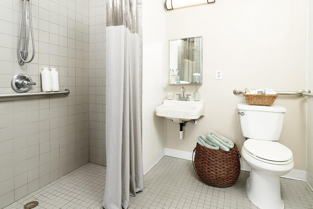 Intown Suites Extended Stay Colorado Springs Dış mekan fotoğraf