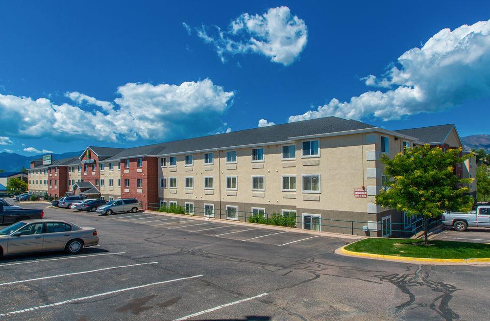 Intown Suites Extended Stay Colorado Springs Dış mekan fotoğraf